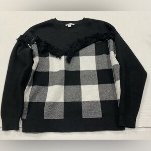 Bar III Women’s Black And White Sweater Size Medium